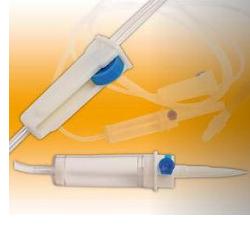 DEFLUSSORE PER INFUSIONE CON AGO STERILIZZATO CON OSSIDO DI ETILENE CON ROLLER APIROGENO CURAIN MONOUSO 1 PEZZO - Doctor Vinz