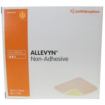 MEDICAZIONE IDROCELLULARE STERILE ALTAMENTE ASSORBENTE NON ADESIVA IN SCHIUMA DI POLIURETANO 10X10CM 3 PEZZI - Doctor Vinz
