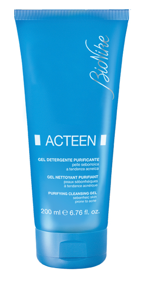 AKNET GEL DETERGENTE PURIFICANTE 200 ML - Doctor Vinz